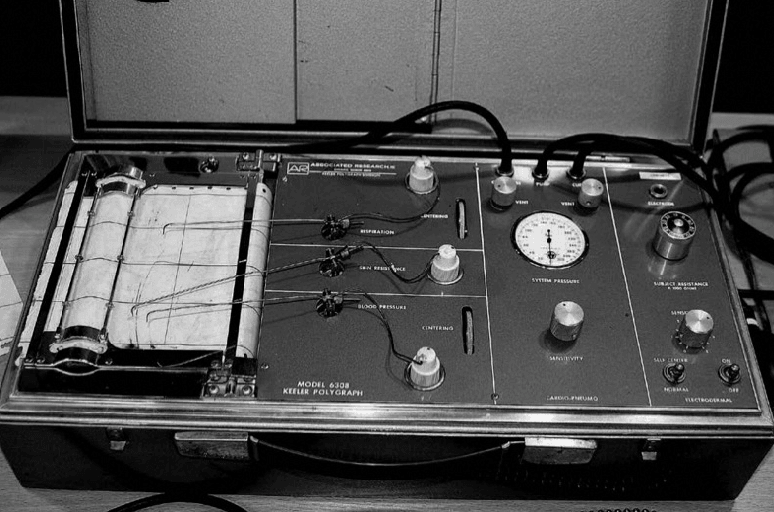 Poligraf Keelera model 6308